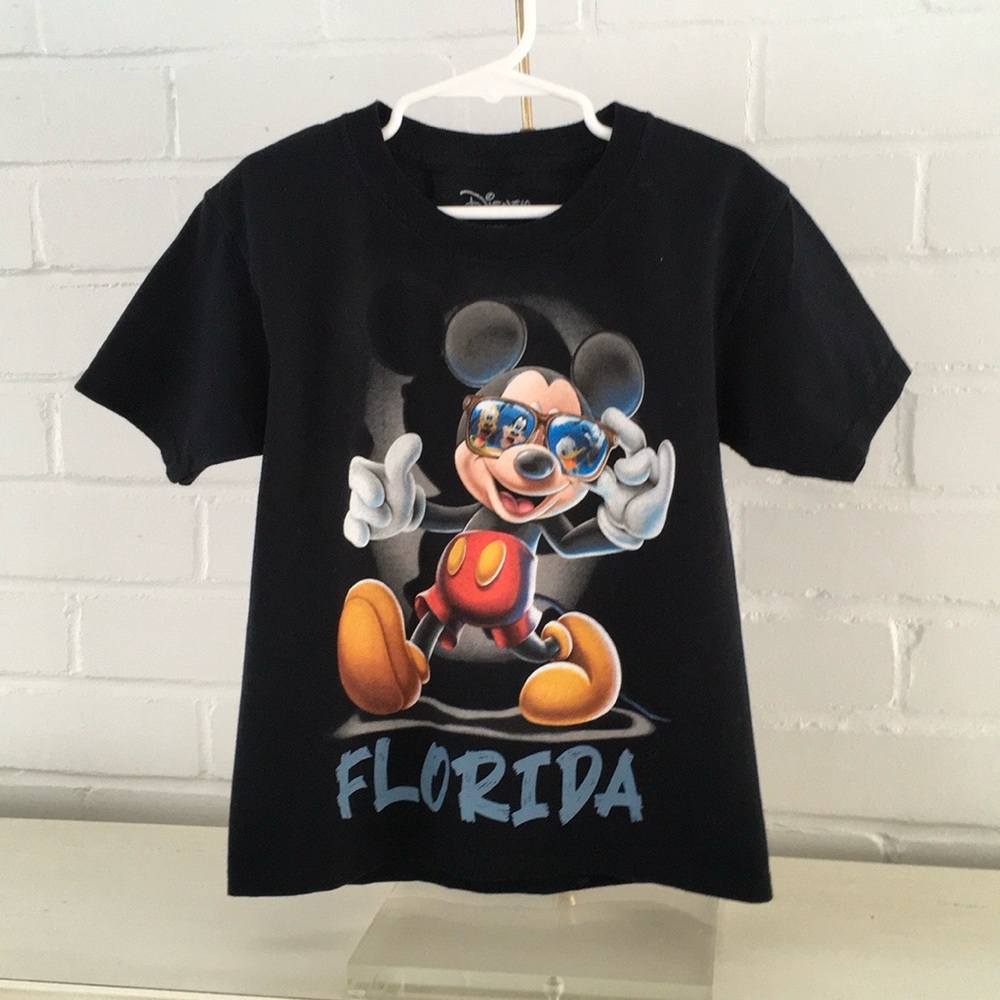 Disney Black Shirt Sleeve Mickey Mouse T-Shirt Size Boys 4/5